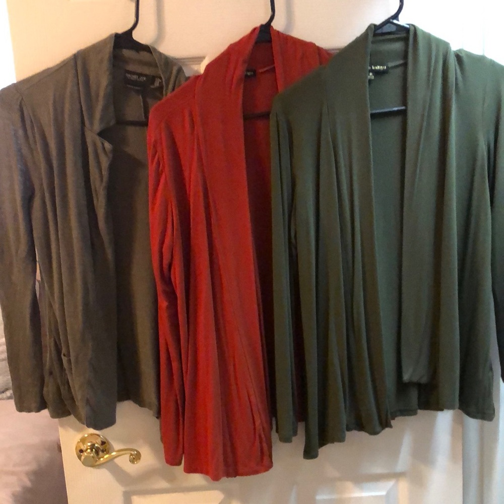Women’s cardigans